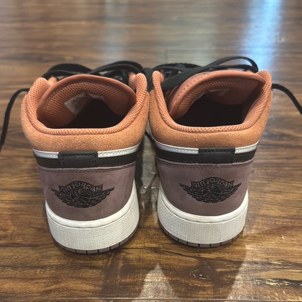 Jordan Kids' Black and Peach Sneakers - Picture 4 of 5